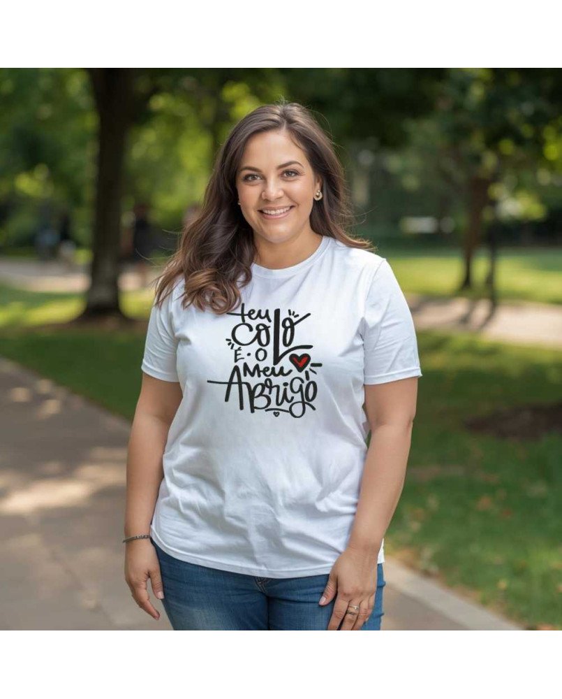 Camisa Malha Tshirt Católica Bordada Teu Colo É Meu Abrigo Camisa Malha Tshirt Católica Bordada Teu Colo É Meu Abrigo