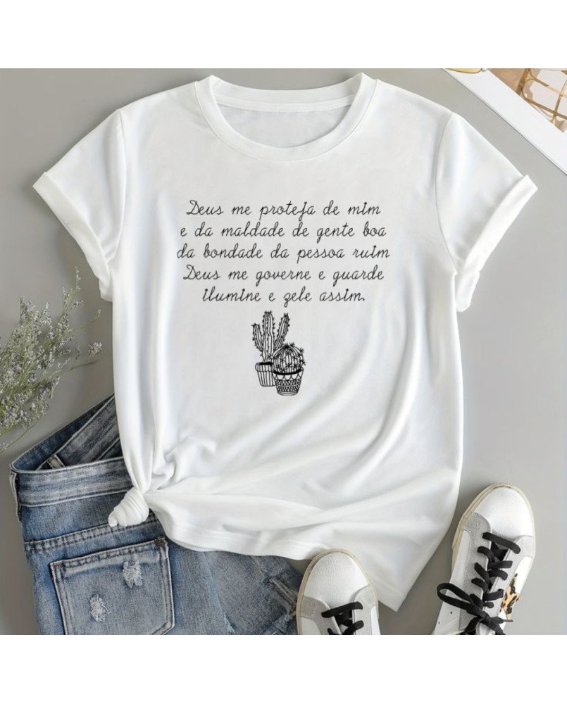 Camisa Bordada com Oração Deus Me Proteja Moda Católica Camisa Bordada com Oração Deus Me Proteja Moda Católica
