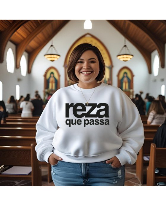 Moletom Blusa de Frio Bordada Moda Católica Reza que Passa Moletom Blusa de Frio Bordada Moda Católica Reza que Passa