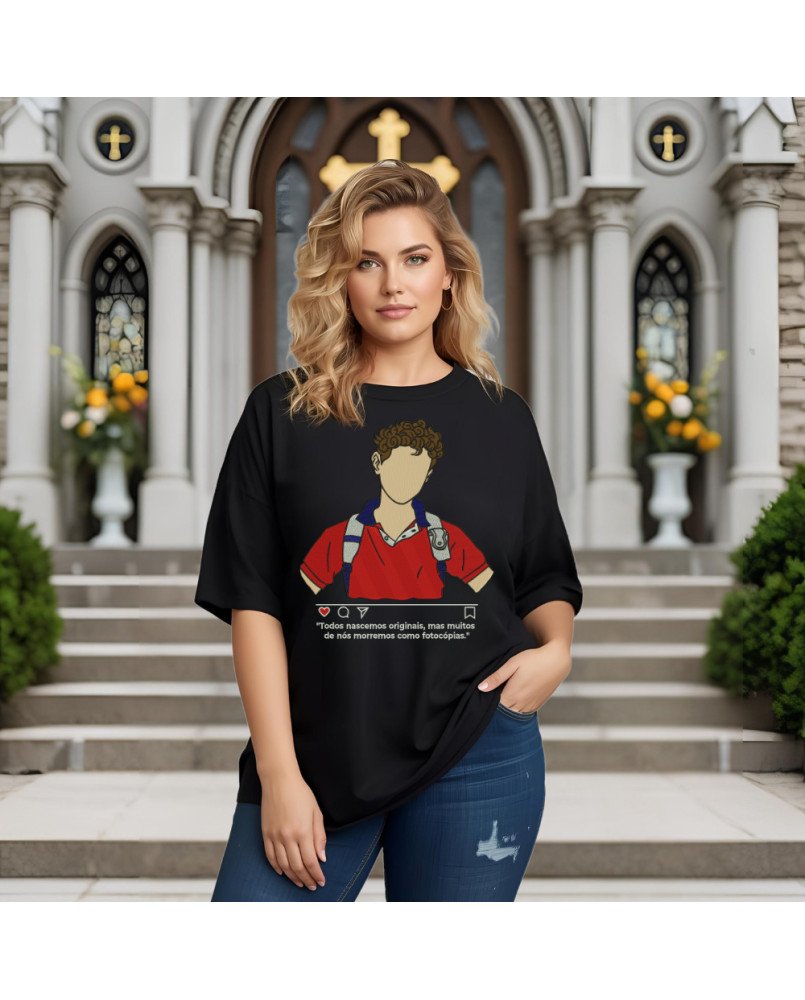 Camisa Bordada Santo Carlos Acutis Moda Fé Católica Cristã Camisa Bordada Santo Carlos Acutis Moda Fé Católica Cristã