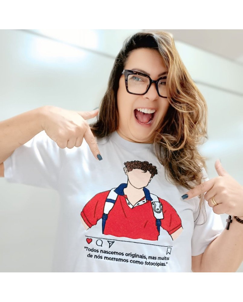 Camisa Bordada Santo Carlos Acutis Moda Fé Católica Cristã Camisa Bordada Santo Carlos Acutis Moda Fé Católica Cristã