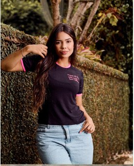 Baby Look Feminina Cristã Bordada “O Amor de Deus cabe onde não tem cabimento ”