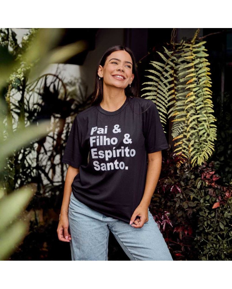 Camisa Feminina Cristã Bordada Pai & Filho & Espírito Santo Camisa Feminina Cristã Bordada Pai & Filho & Espírito Santo