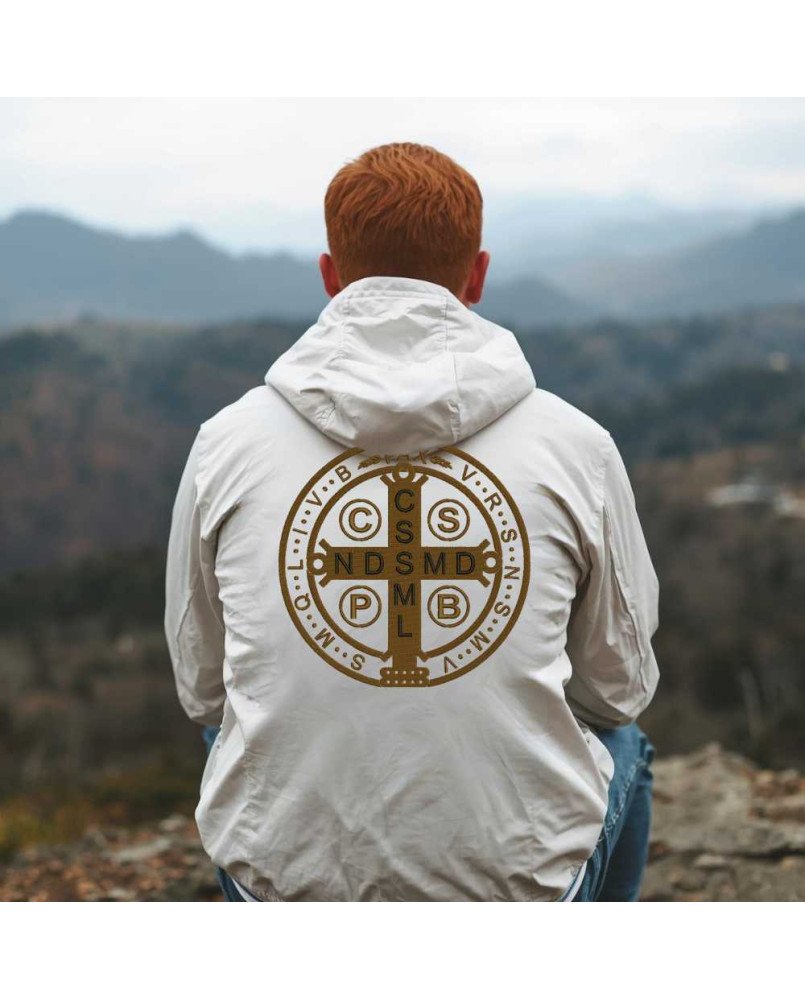 Casaco Corta Vento Católico Bordado Medalha de São Bento Casaco Corta Vento Católico Bordado Medalha de São Bento