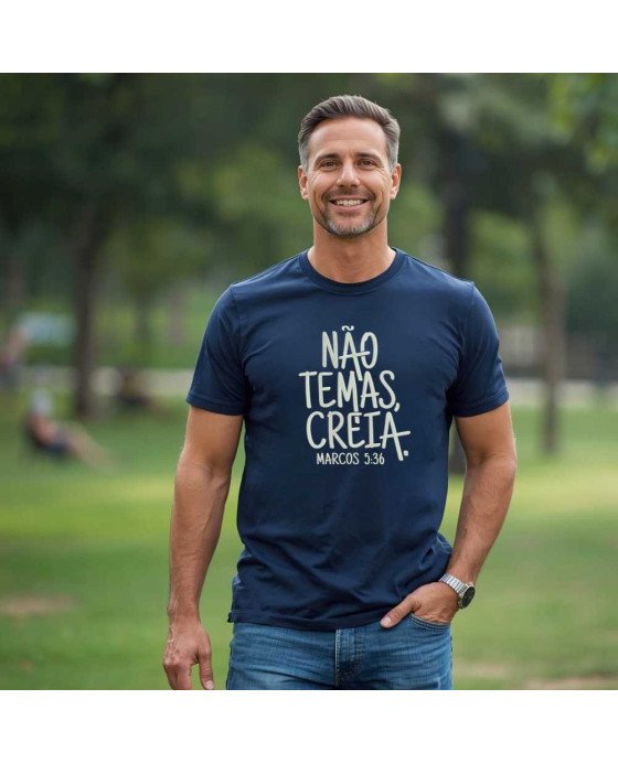 Camisa de Malha Cristã Masculina Bordada “Não Temas, Creia!”