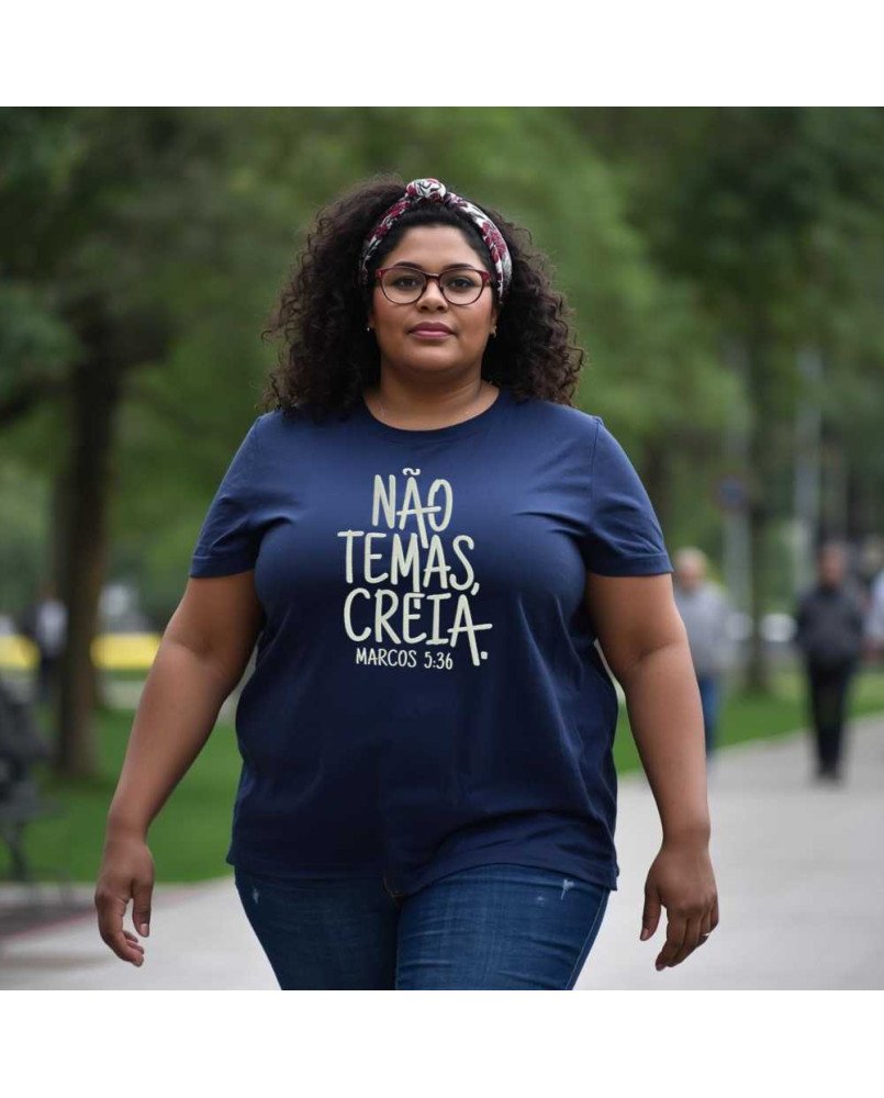 Camisa de Malha Cristã Feminina Bordada “Não Temas, Creia!” Camisa de Malha Cristã Feminina Bordada “Não Temas, Creia!”