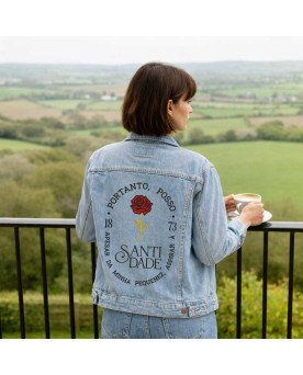 Jaqueta Jeans Feminina Bordada Santidade Fé Santa Teresinha
